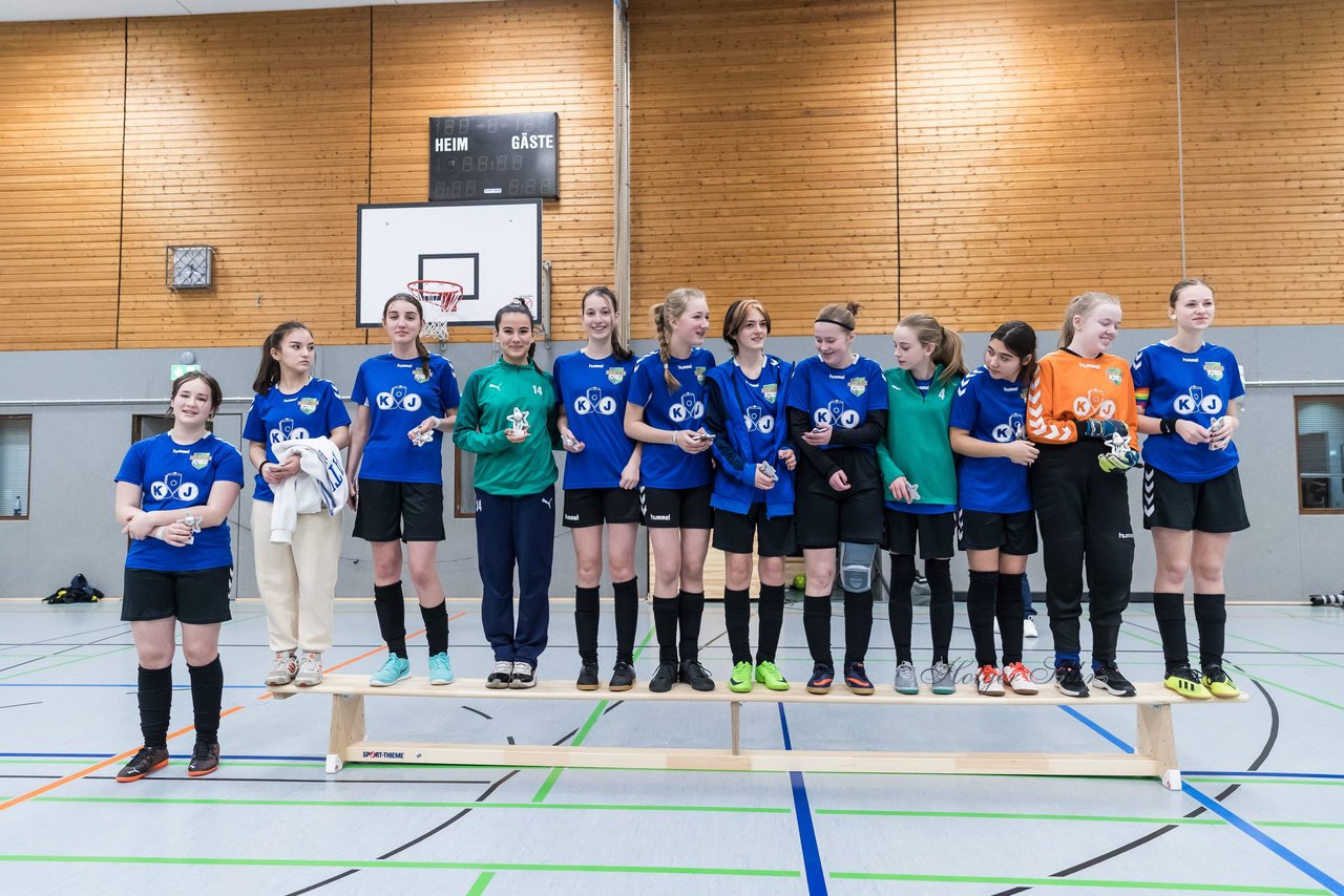 Bild 53 - B2 Loewinnen Cup